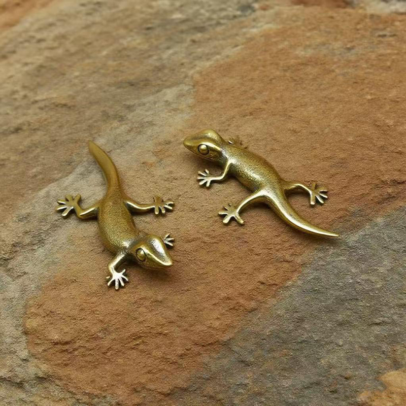 Handmade Bronze Retro Gecko Li - Home Or Office Use review and price